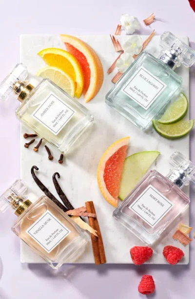 Lovery Floral Eau De Parfum 4-piece Gift Set In Ivory