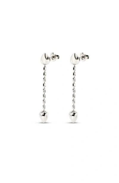 Unode50 Sterling Silver-plated Earrings With Dangling Chain And Small Hearts In Silver