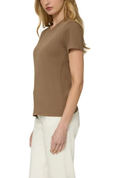 The Standard Stitch The Crew Tee In Mocha