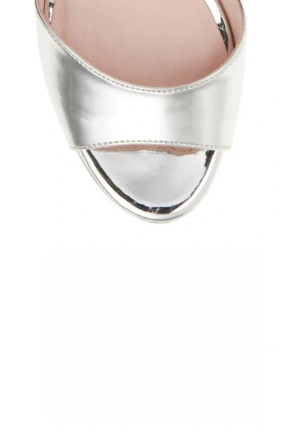 Chinese Laundry Theresa Platform Sandal In Silver