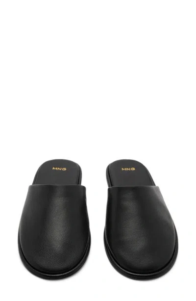Mango Flat Mule In Black