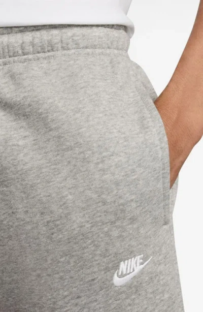 Nike Men's Club Jogger Pants In Dark Grey Heather/light Grey