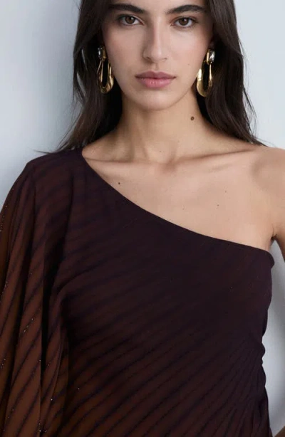 Mango Pleated Metallic One-shoulder Top In Coffee