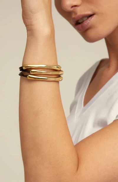 Unode50 Leather Bracelet With Three 18k Gold-plated Strands In Gold