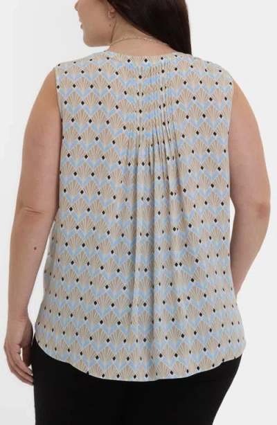 Nydj Print Pleat Back Sleeveless Split Neck Blouse In Cabo Punta