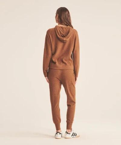 Naadam Off-duty Cashmere Jogger In Caramel