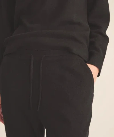 Naadam Off-duty Cashmere Jogger In Black