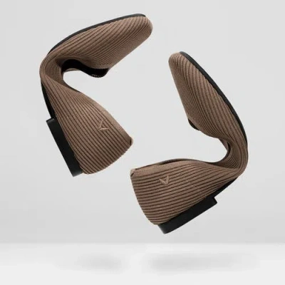 Vivaia Square-toe V-cut Flats In Black