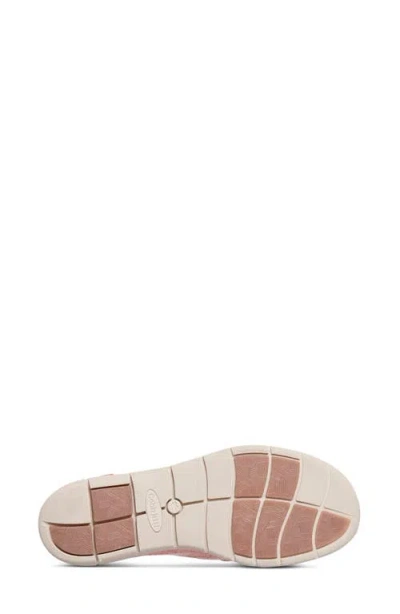 Rockport Cobb Hill Lenoir Slip-on Sneaker In Medium Red