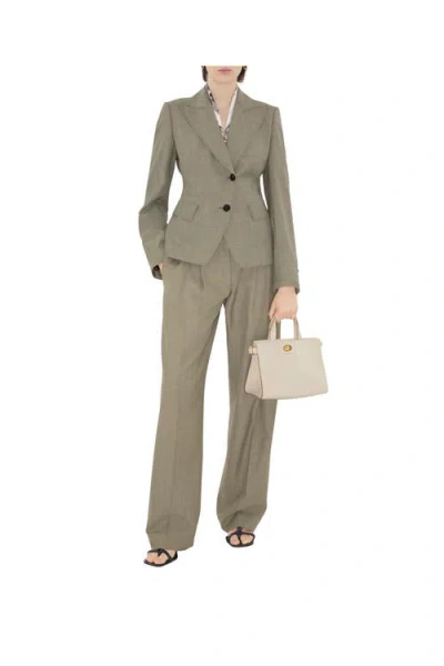 Burberry Cotswolds Grainy Leather Tote Bag In Soap