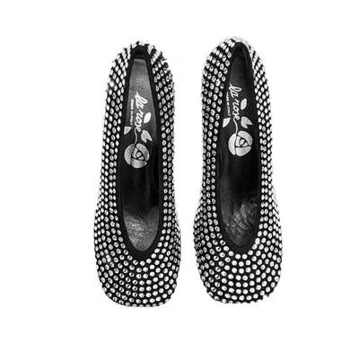 La Rose 50 Crystal Embellished Pumps In Black