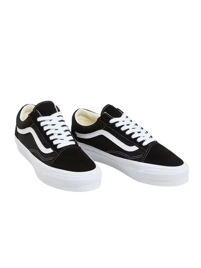 Vans Metallic Ward Sneaker In Black