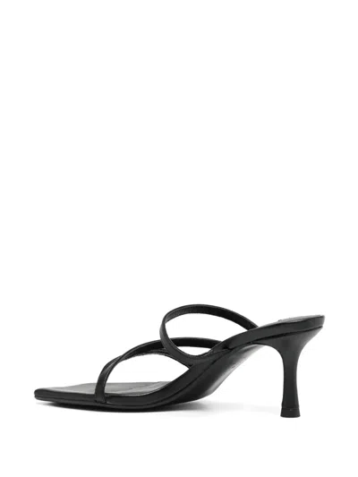 Senso Elvie Ii Sandals In Black