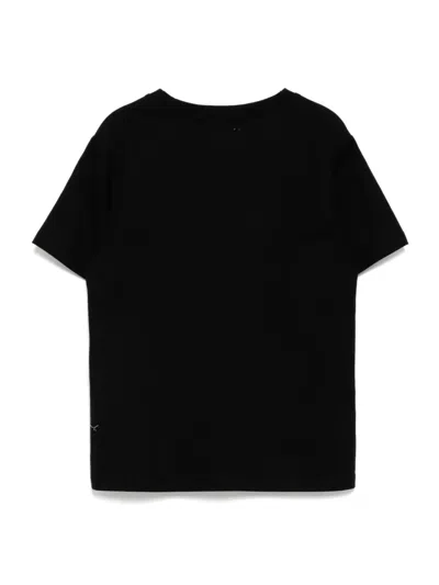 Izzue Logo-patch T-shirt In Black