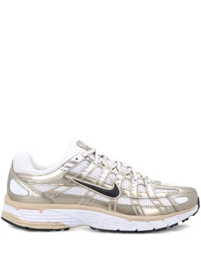 Nike Shiny Low Top Sneakers In White
