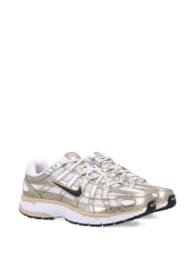 Nike Shiny Low Top Sneakers In White