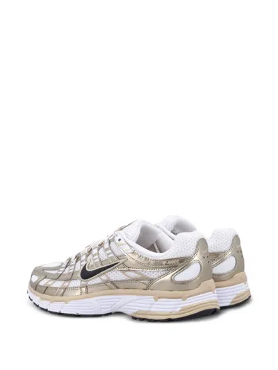 Nike Shiny Low Top Sneakers In White