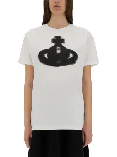 Shop Vivienne Westwood "halftone Orb" T-shirt In White