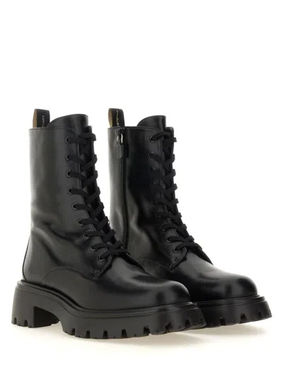 Stuart Weitzman Emerson Leather Ranger Booties In Black