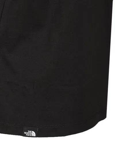 Shop The North Face W S/s Relaxed Easy Tee In Black