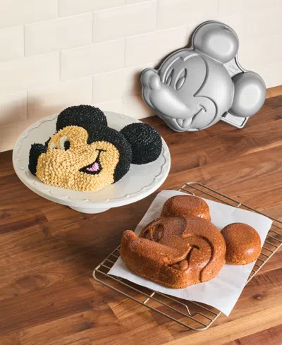 Farberware Cast Aluminum 11" 3d Disney Mickey Mouse Cake Pan In Gray