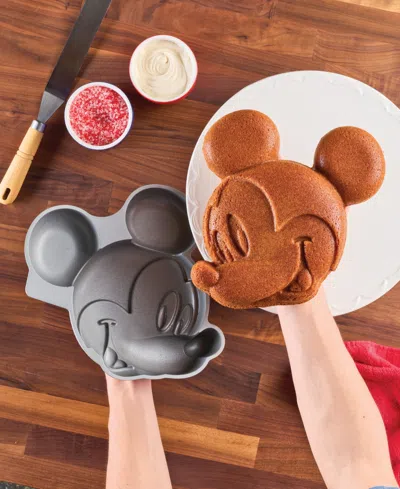 Farberware Cast Aluminum 11" 3d Disney Mickey Mouse Cake Pan In Gray