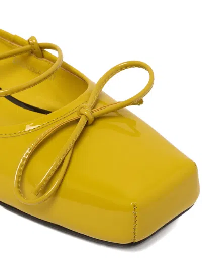 Hui Milano Flache Lime Pumps In Gelb