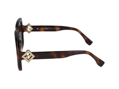Maison Fendi Sunglasses In Multicolor