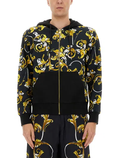 Versace Jeans Couture Printed Hoodie With Front Pockets And Ribbed Trims In Black