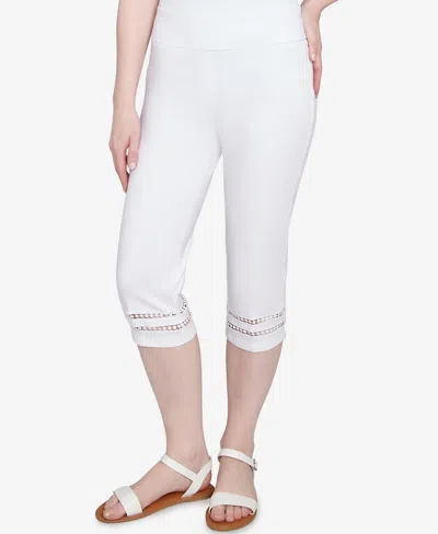 Ruby Rd. Petite Dreamy Clamdigger Pants In White