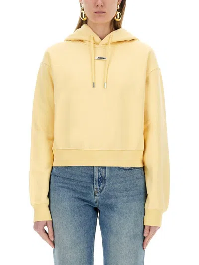 Jacquemus "the Sweatshirt" With Grosgrain Hood In Yellow