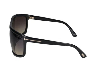 Tom Ford Eyewear Clint Pilot Frame Sunglasses In Glossy Black/smoke Grad