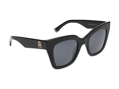 Tommy Hilfiger Sunglasses In Black