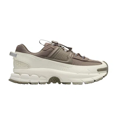 Pre-owned Nike Wmns Zoom Vomero Roam 'light Bone Mink Brown'