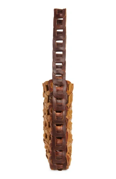 Sc103 Medium Links Leather Tote In Rind