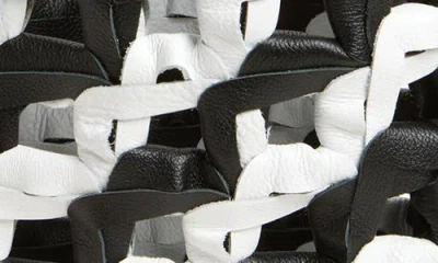 Sc103 Medium Links Leather Tote In Pivot