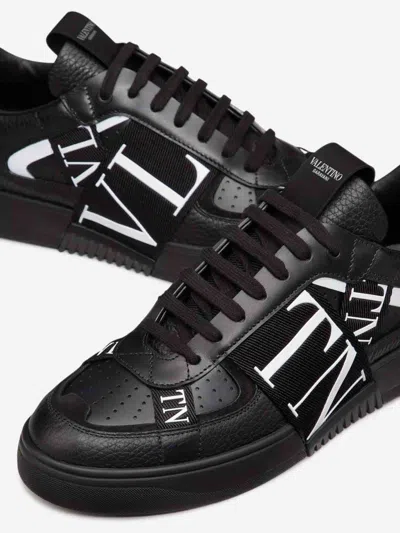 Valentino Garavani Vltn Ribbon Sneakers In Black