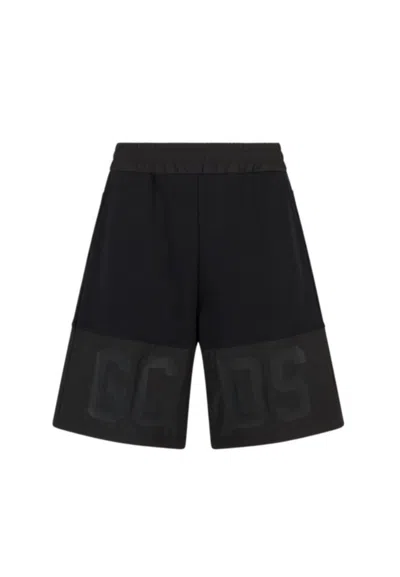 Gcds Black Band Logo Nylon Bermuda Shorts In Black