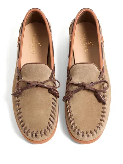 Valentino Garavani Palm Avenue Crust Leather Boat Shoes In Brown
