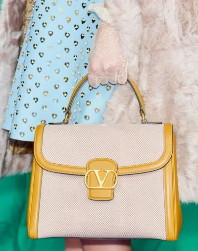 Valentino Garavani Large Canvas 9 To 5 Top-handle Bag In Nude