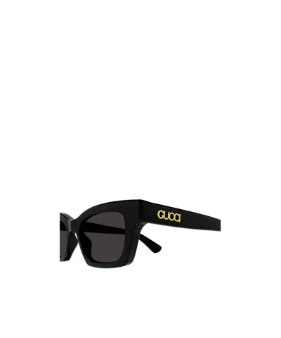 Gucci Logo Rectangular Cat-eye Sunglasses In Black