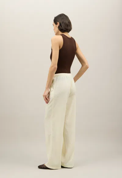 Boglioli Light Wool Honeycomb Jog Wide Trousers In Warm White