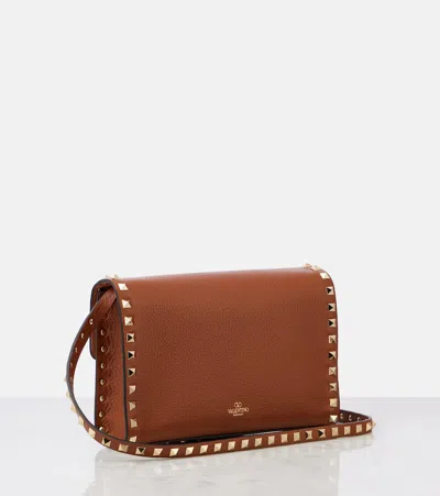 Valentino Garavani Small Rockstud Grainy Calfskin Crossbody Bag Woman Saddle Brown Uni