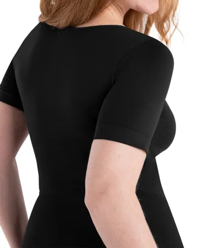 Shapermint Essentials Women's Scoop Neck Shaping T-shirt 48001 In Black