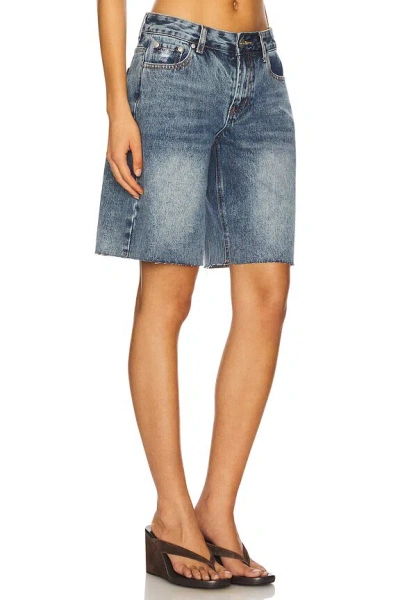 Superdown Teresa Short In Blue