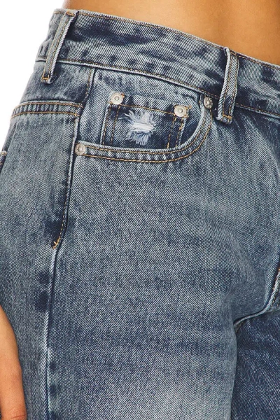 Superdown Teresa Short In Blue