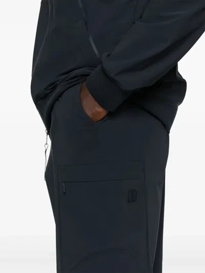 Duno Rei Shorts In Blue