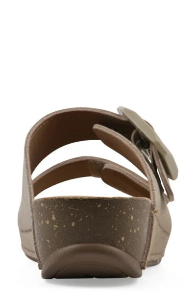 Cliffs By White Mountain Fearful Wedge Sandal In Sandal Wood Suede