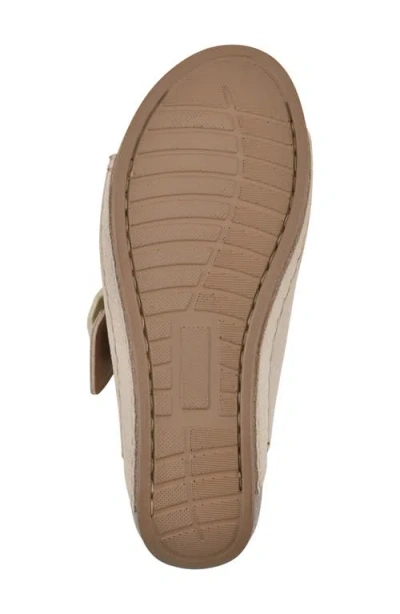 Cliffs By White Mountain Fearful Wedge Sandal In Sandal Wood Suede