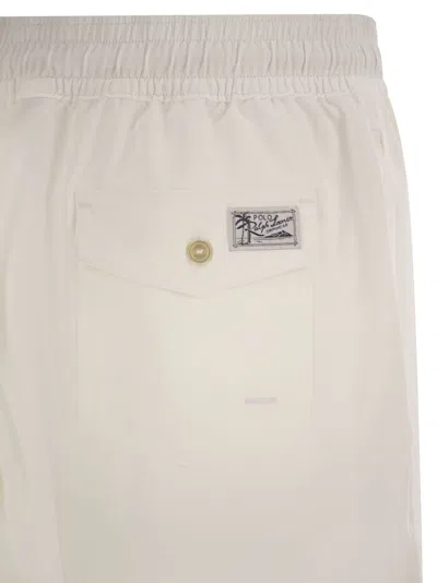 Polo Ralph Lauren Short En Velours Côtelé In White